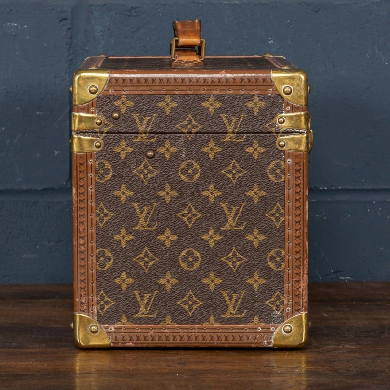 Louis Vuitton Monogram Boite Pharmacy Beauty Case Trunk - Brown