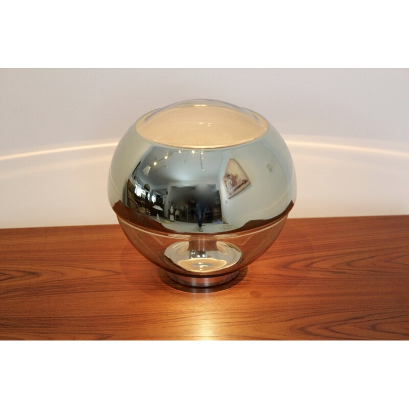 Lampe de table argentée en verre avec miroir chromé édition Peill et Putzler - 1970