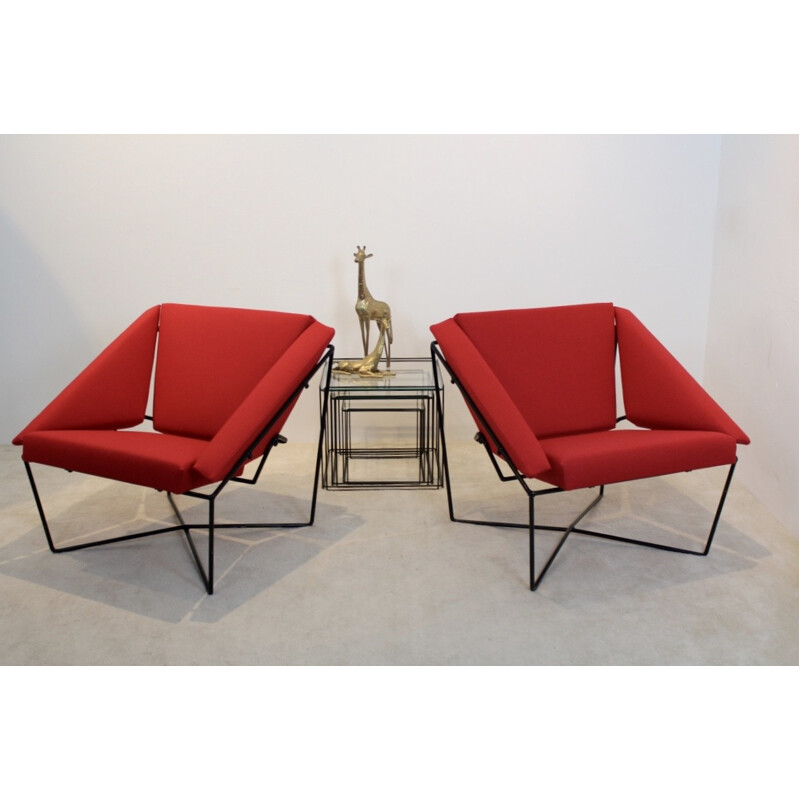 Paar rode wollen en stalen loungestoelen Van Speyk door Rob Eckhardt - 1980