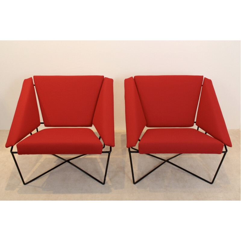 Sculptural pair of Van Speyk red easy chairs in wool and steel by Rob Eckhardt - 1980s