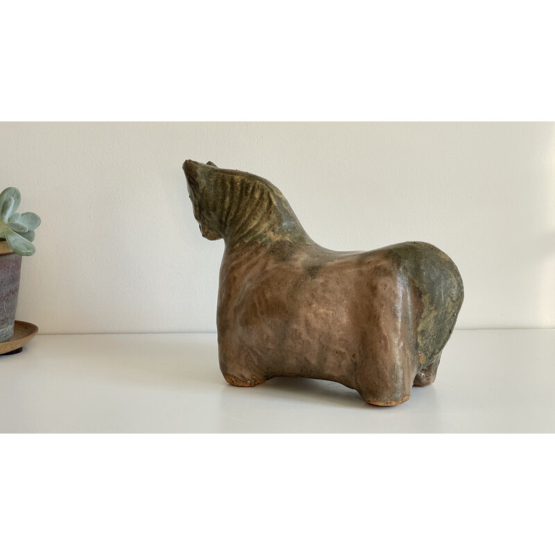 Vintage-Skulptur aus Keramik, die ein Pferd darstellt