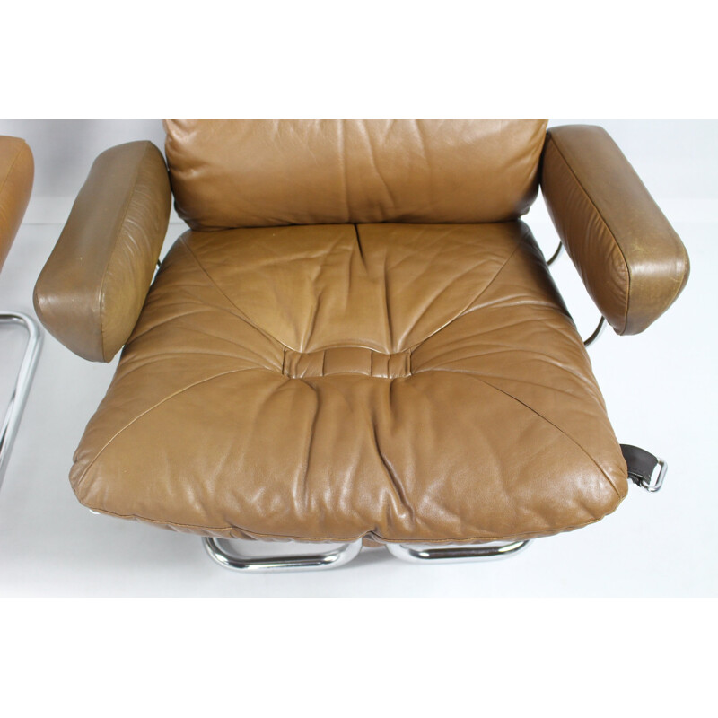 Fauteuil lounge marron en cuir et en palissandre d'Ingmar Relling - 1970