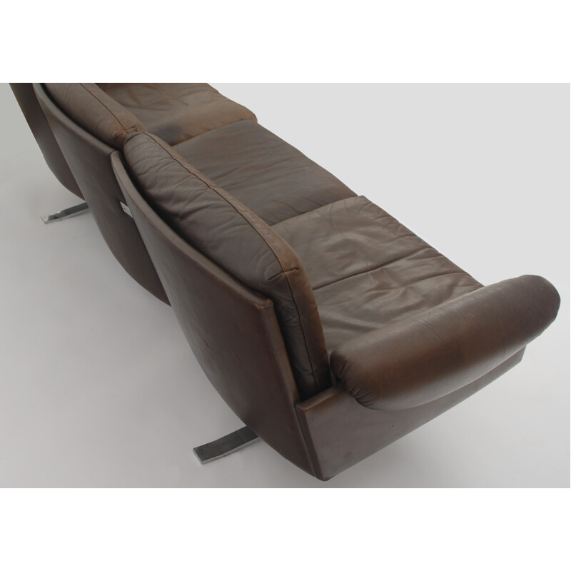 3-seater brown sofa in leather and chromium - 1970s