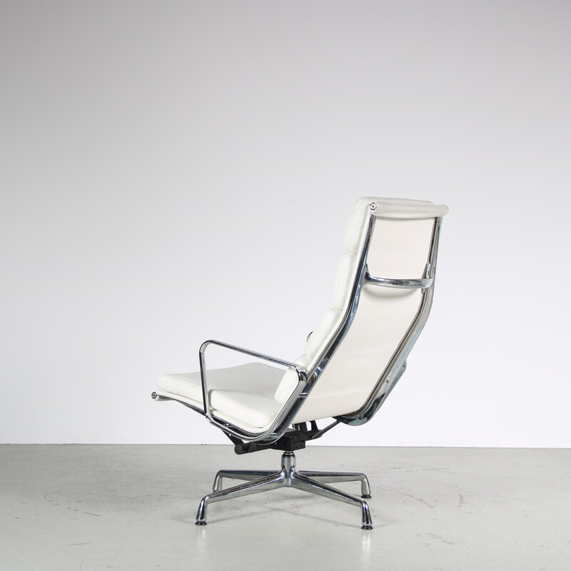 Vintage “EA222” armchair in chrome metal by Charles and Ray Eames for Vitra, Germany 1990