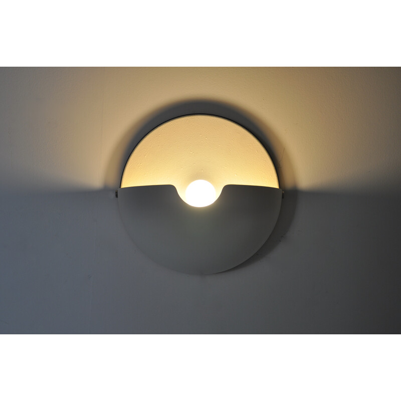 Vintage "Mezzanotte" wall lamp in white plastic by Harvey guzzini, 1970