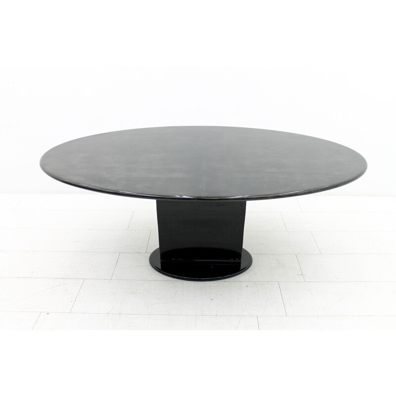 Large oval goatskin and black lacquer dining table by Aldo Tura - 1970s