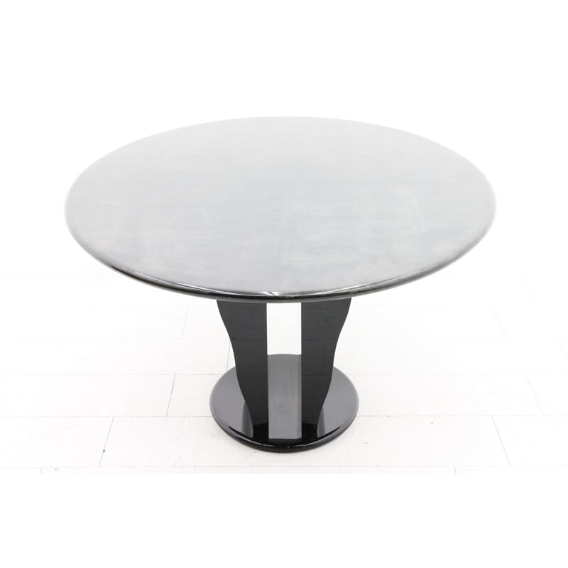 Large oval goatskin and black lacquer dining table by Aldo Tura - 1970s