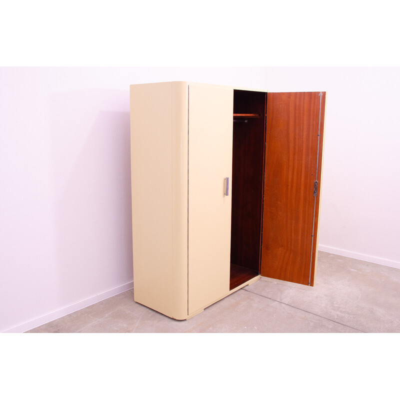 Vintage Bauhaus cabinet in beech wood and plywood, Czechoslovakia 1930