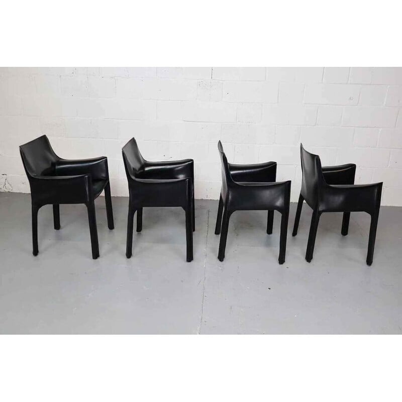 Ensemble de 4 fauteuils vintage Cab 413 en cuir noir par Mario Bellini pour Cassina, 1979