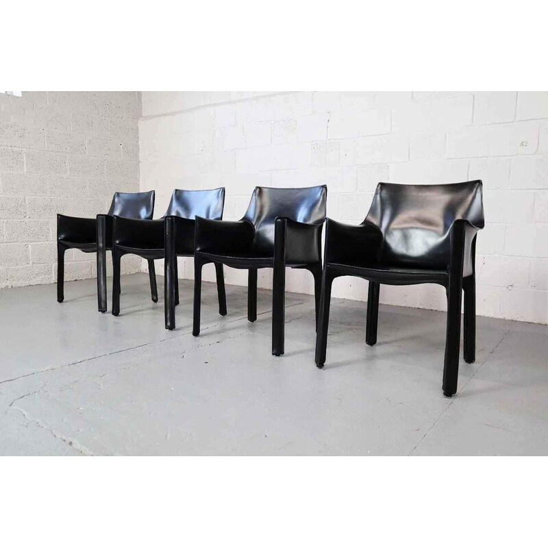 Ensemble de 4 fauteuils vintage Cab 413 en cuir noir par Mario Bellini pour Cassina, 1979