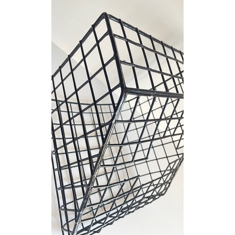 Vintage wall basket in steel wire and synthetic material, 1980