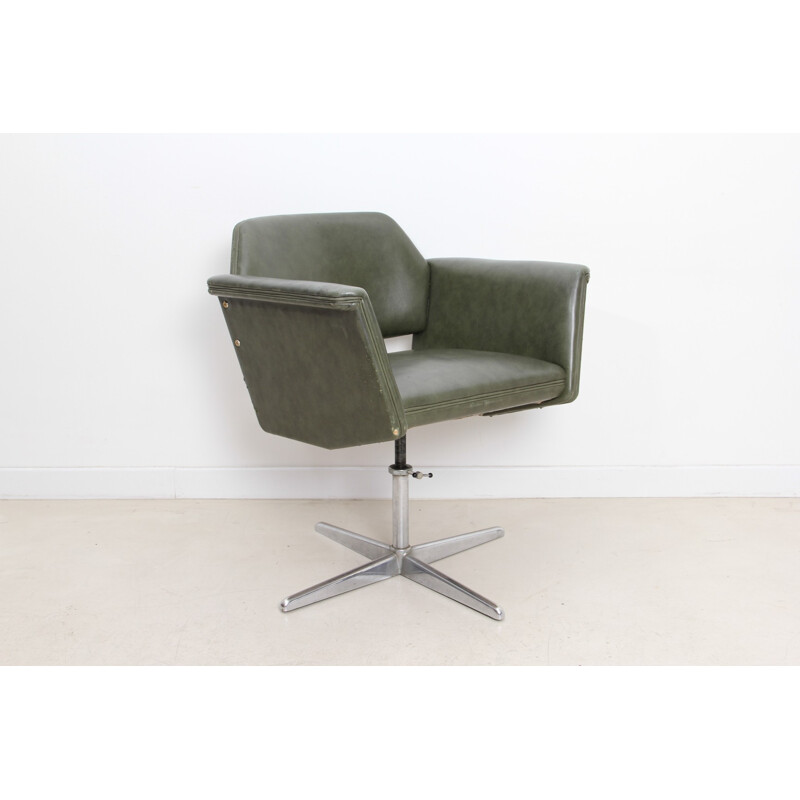 Armchair in green leather, Joseph-André MOTTE - 1950s