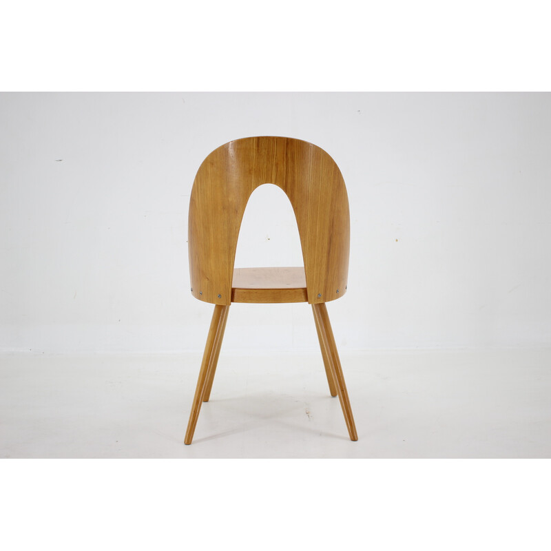 Chaise vintage en noyer par Antoni Suman, Tchécoslovaquie 1960