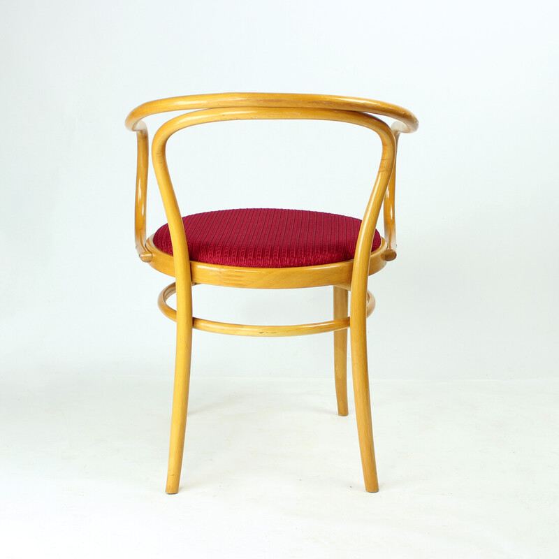 Conjunto de 6 cadeiras de jantar vintage em madeira bentwood da Thonet para Ton, 1960
