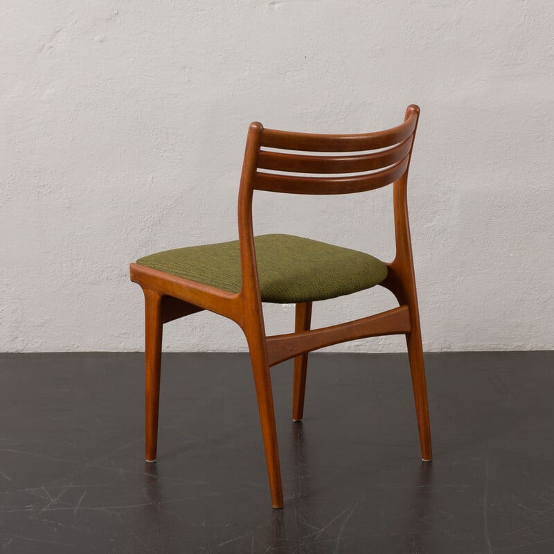 Vintage U20 teak dining chair by Johannes Andersen for Uldum Mobelfabrik, Denmark 1960