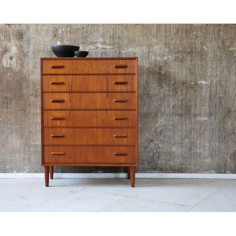 Mid century Scandinavian teak chest of drawers - 1960s