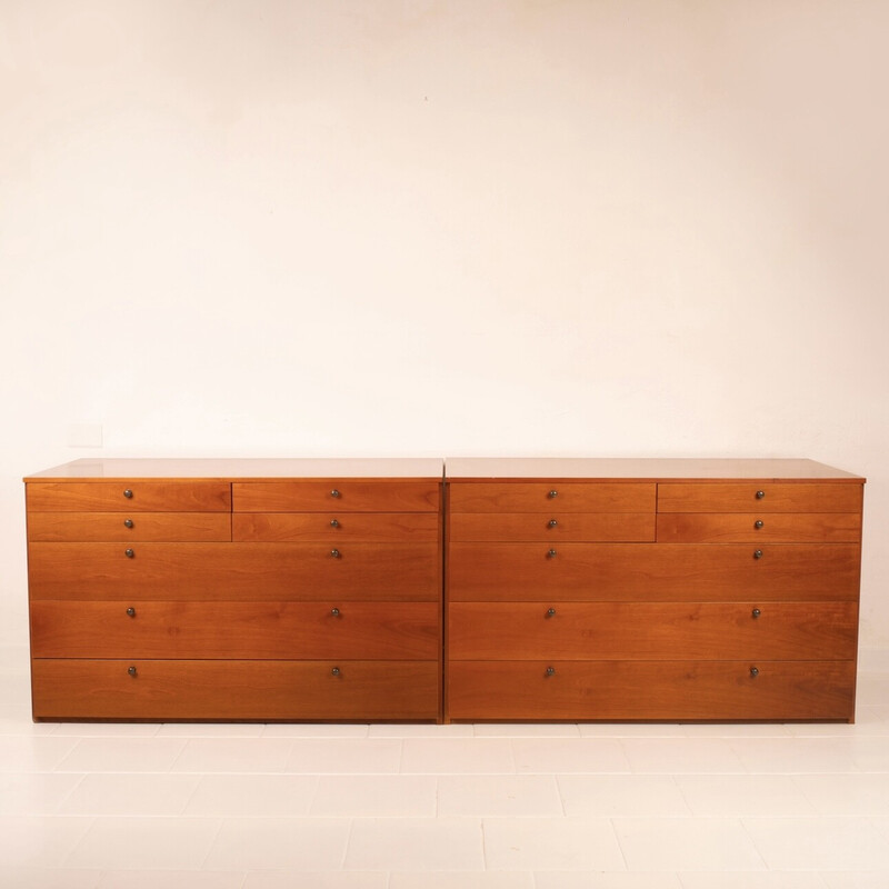 Vintage "1080" chest of drawers in walnut wood by Luca Meda for Molteni, Italy 1980