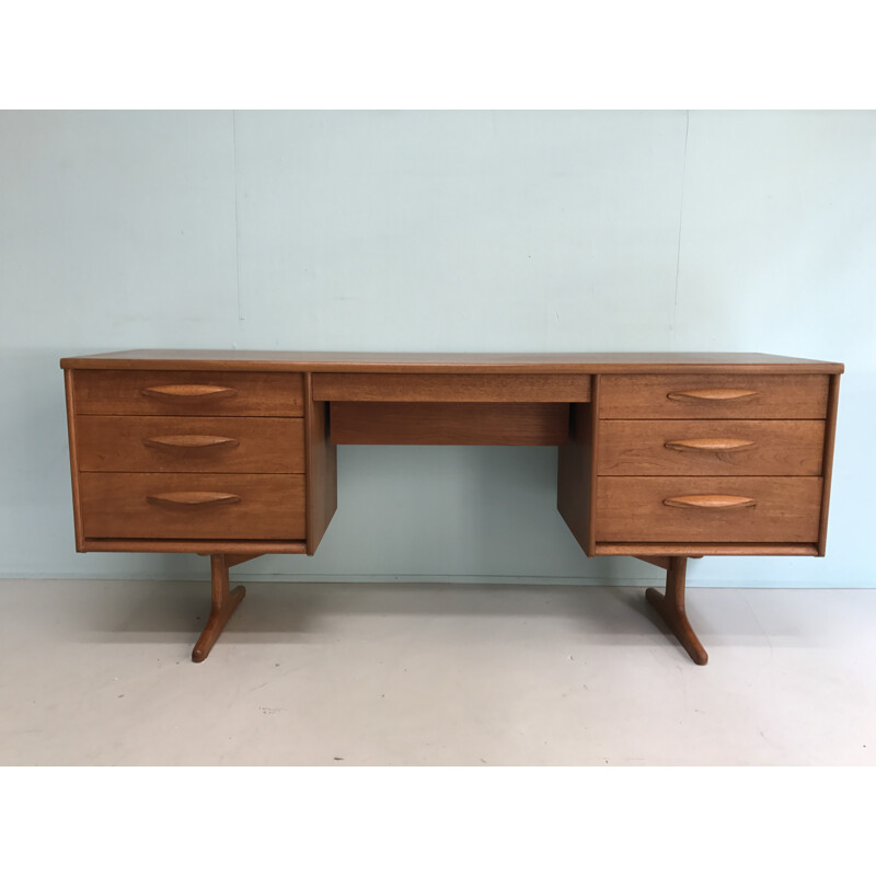 Large Austinsuite teak desk - 1960s