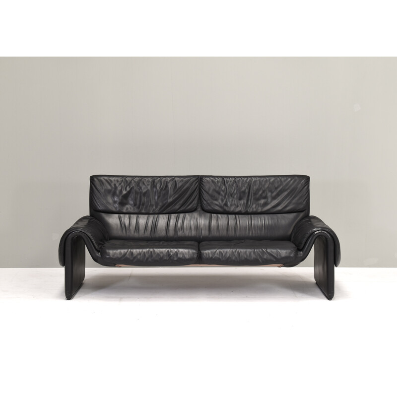 Vintage DS2011 2-seater sofa in black leather for De Sede, Switzerland 1980