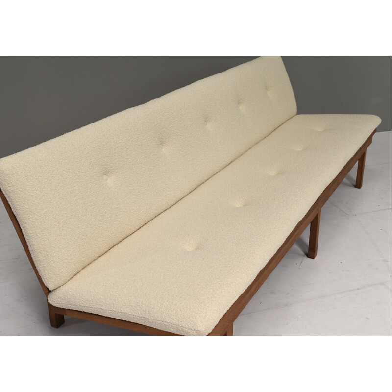 Vintage 3-seater sofa model 2219 in solid oak and Boucle fabric by Børge Mogensen for Frederica, Denmark 1950