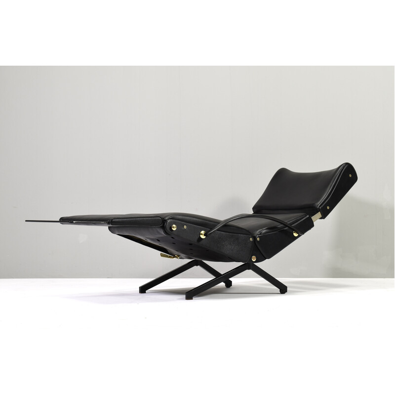 Vintage P40 armchair in brass and black lacquered metal by Osvaldo Borsani for Tecno, Italy 1960