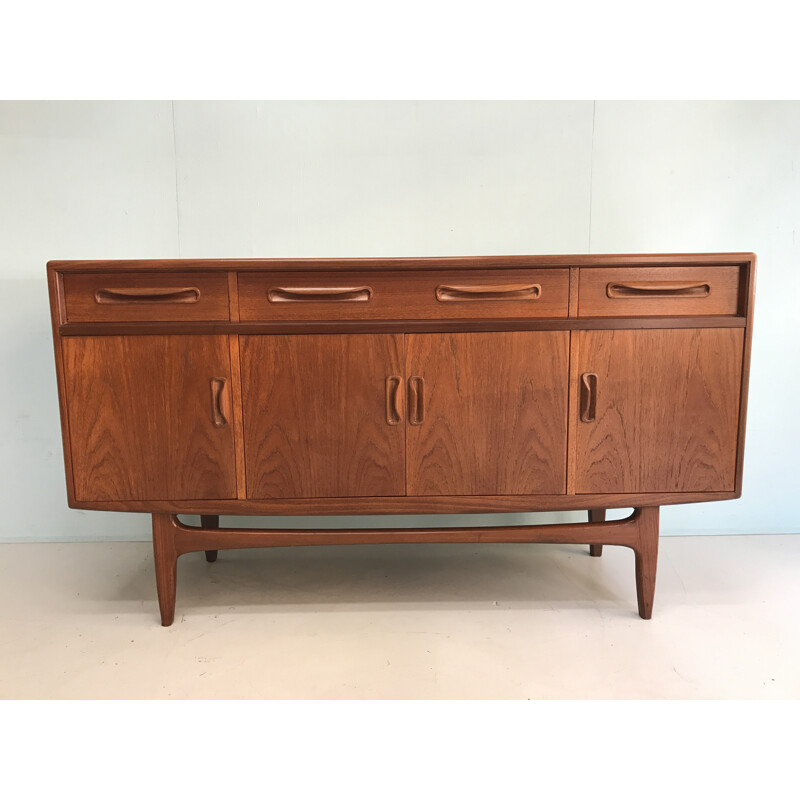 Buffet G-Plan marron en teck de V.Wilkins - 1960