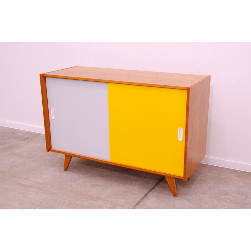 Buffet vintage U-452 en hêtre et contreplaqué par Jiri Jiroutek pour Interiér PrahaInteriér Praha, Tchécoslovaquie 1960