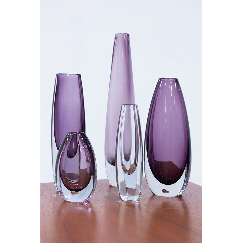 Set of 5 vintage glass vases by Gunnar Nylund and Asta Strömberg for Strömbergshyttan, Sweden 1950