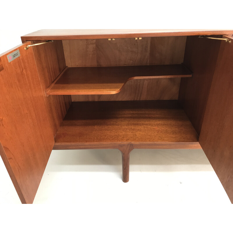 McIntosh sideboard in teak with 4 middle drawers - 1960s