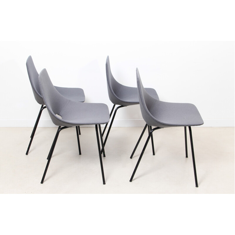 Suite of 4 "Amsterdam" chairs, Pierre GUARICHE - 1950s