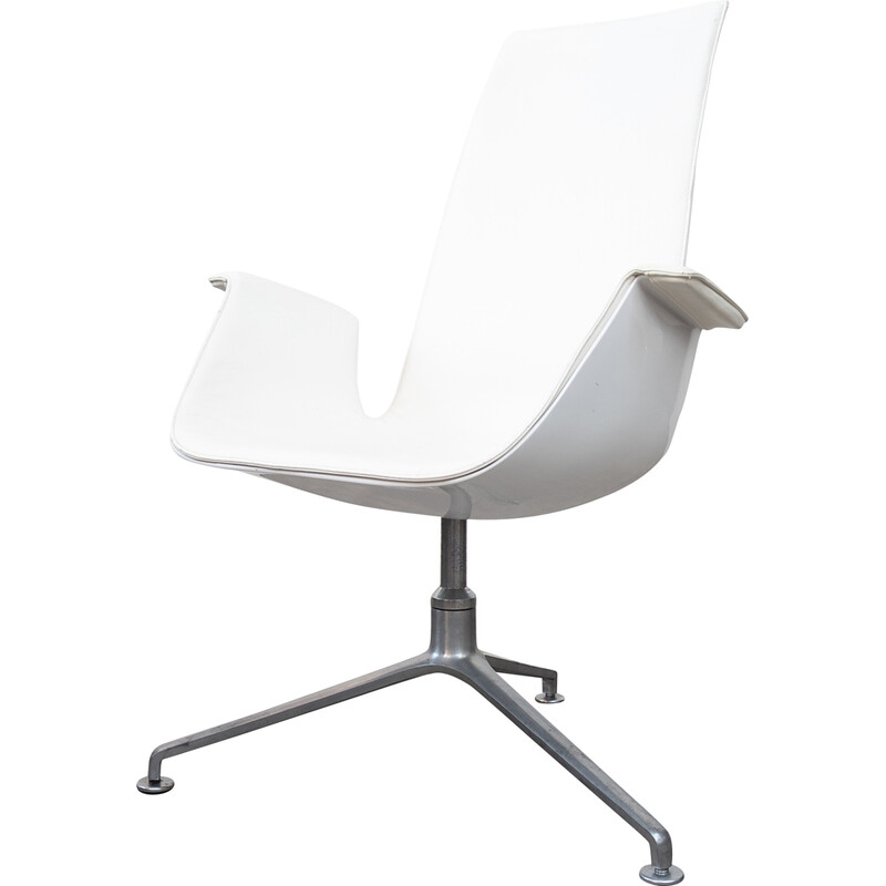 Vintage Tulip armchair in fiberglass and white leather by Preben Fabricius and Jørgen Kastholm for Walter Knoll, 1960