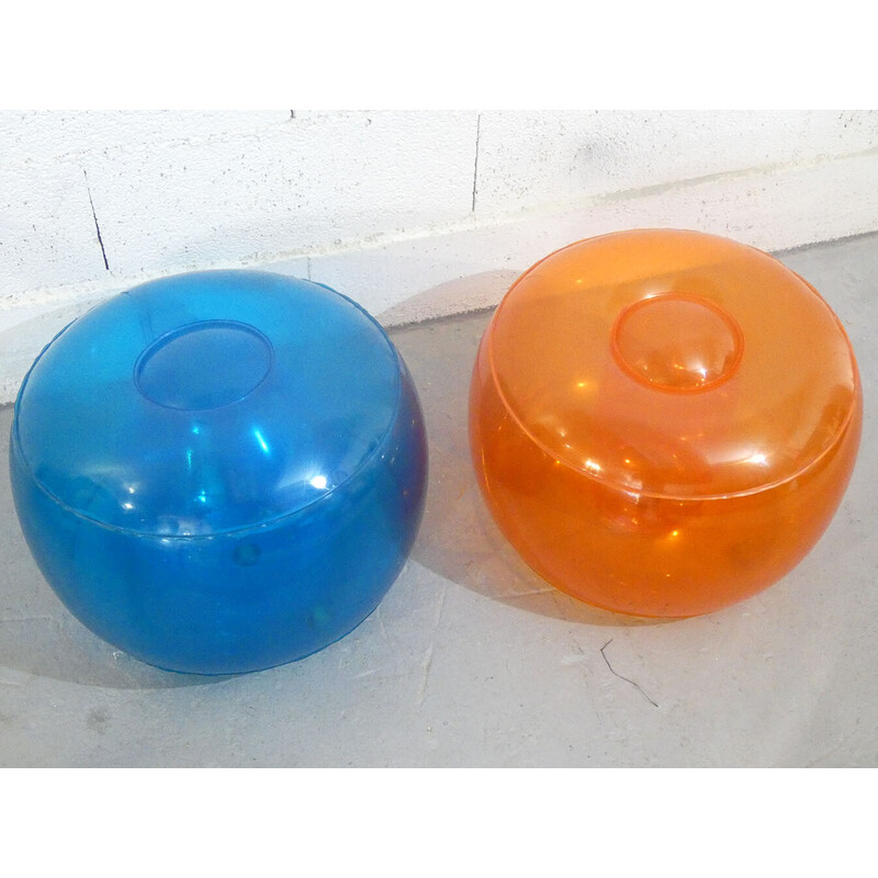 Paire de poufs gonlable vintage en plastique, 1970