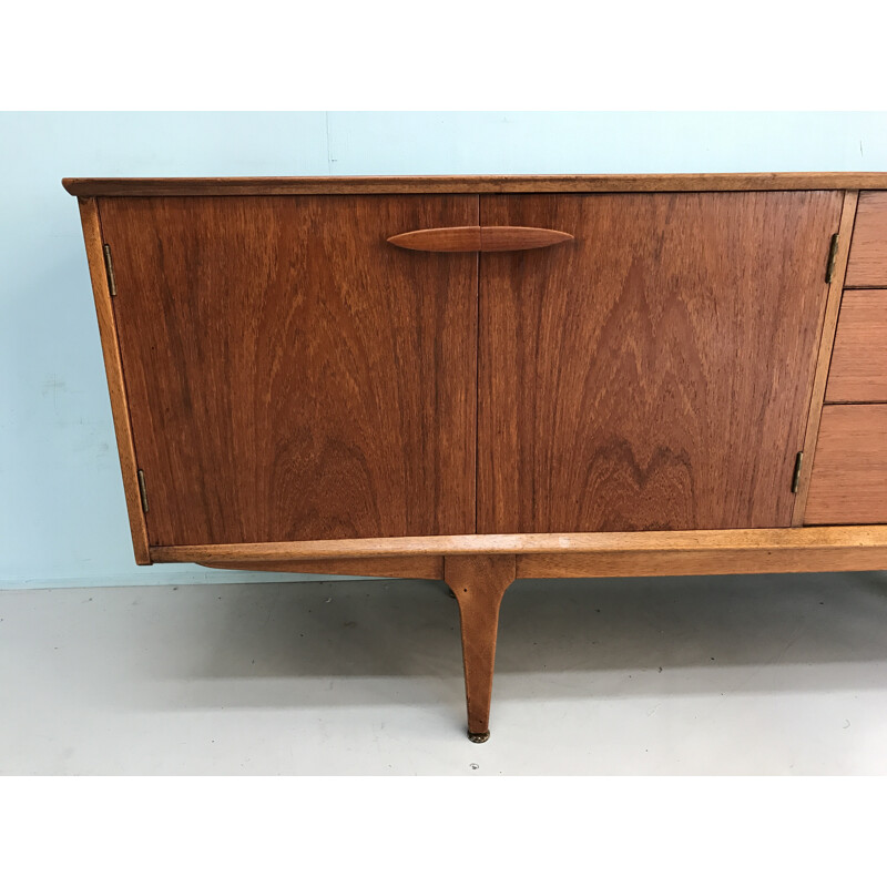 Sideboard in teak produced by Yentique - 1960s
