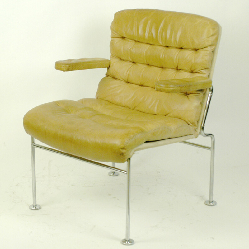 Beige Birgitta armchair in leather and chromium by Bruno Mathsson - 1960s