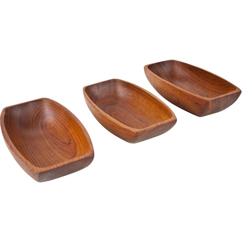 Set of 3 brown teak bowls - 1950s