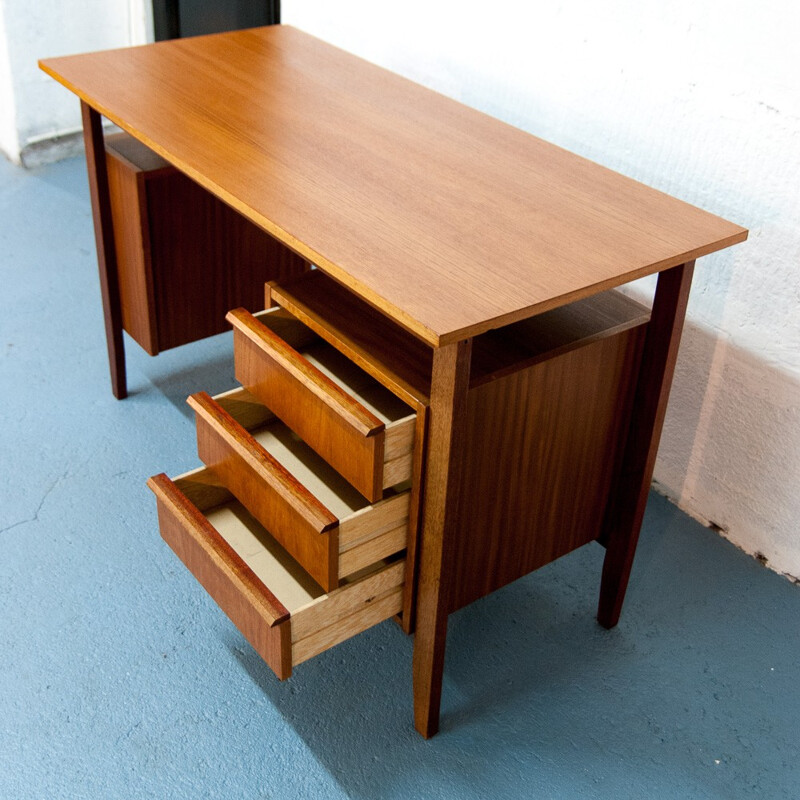 Mid-century modern desk in oak - 1960s