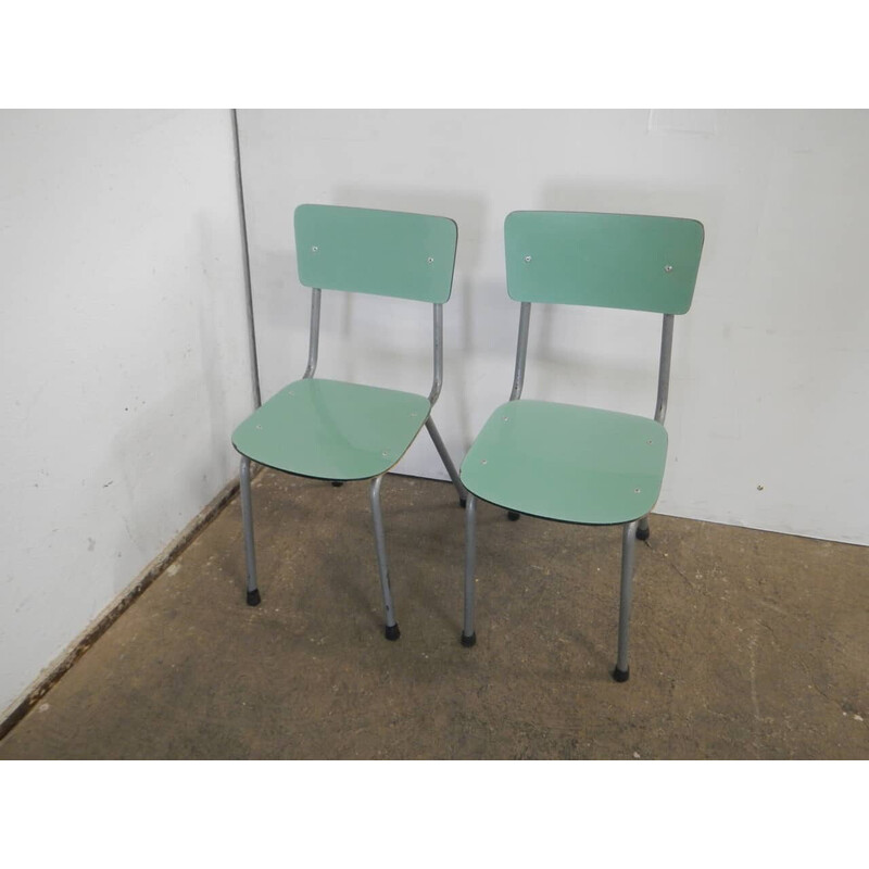 Pareja de sillas infantiles vintage de metal y formica verde