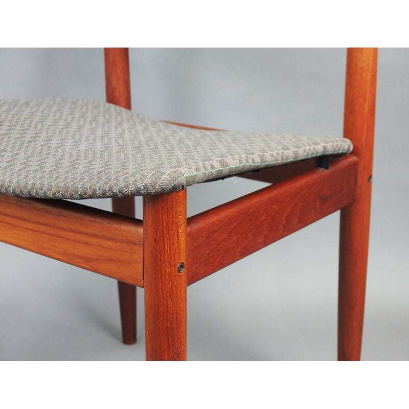 Conjunto de 6 cadeiras vintage "197" em teca e tecido de Finn Juhl para France et Son, Dinamarca 1960