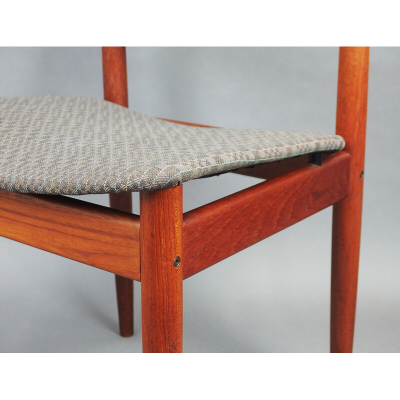 Set of 6 vintage chairs model "197" in teak and fabrics by Finn Juhl for France et Son, Denmark 1960