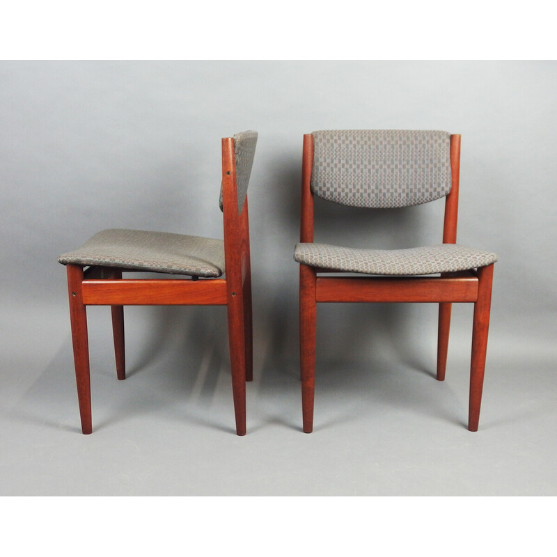 Set of 6 vintage chairs model "197" in teak and fabrics by Finn Juhl for France et Son, Denmark 1960