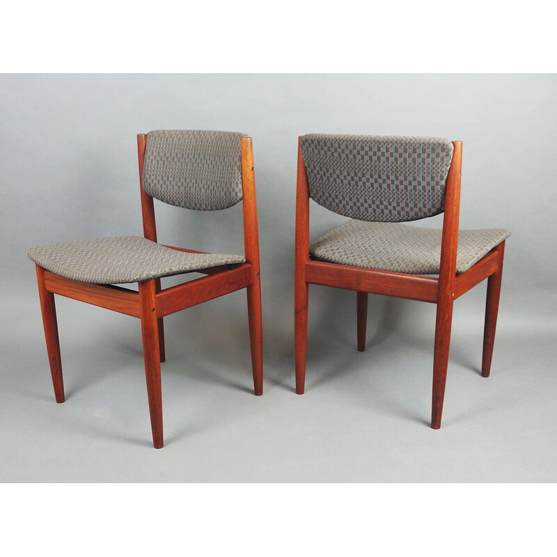 Set of 6 vintage chairs model "197" in teak and fabrics by Finn Juhl for France et Son, Denmark 1960