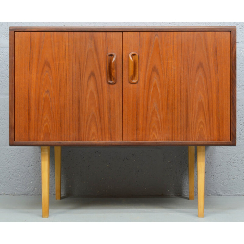 Mid-Century Teak TVLP Cabinet by G-Plan - 1960s