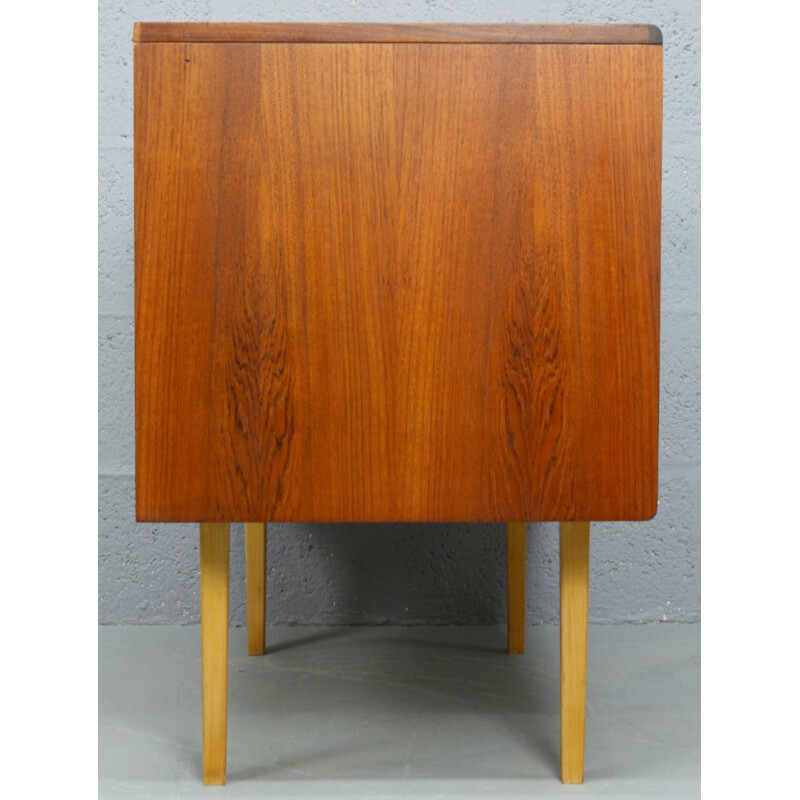 Mid-Century Teak TVLP Cabinet by G-Plan - 1960s