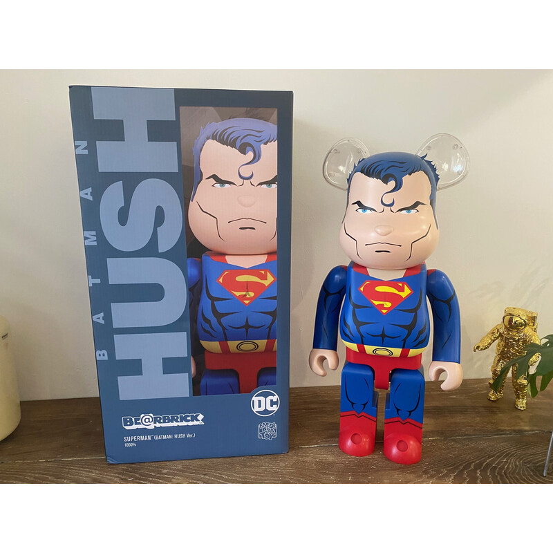 Bearbrick Vintage Superman per Medicom Toys