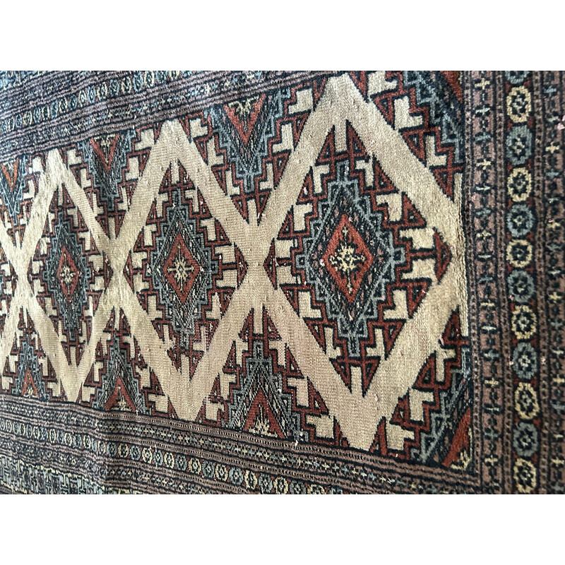 Vintage hand-knotted wool rug, Pakistan 1970