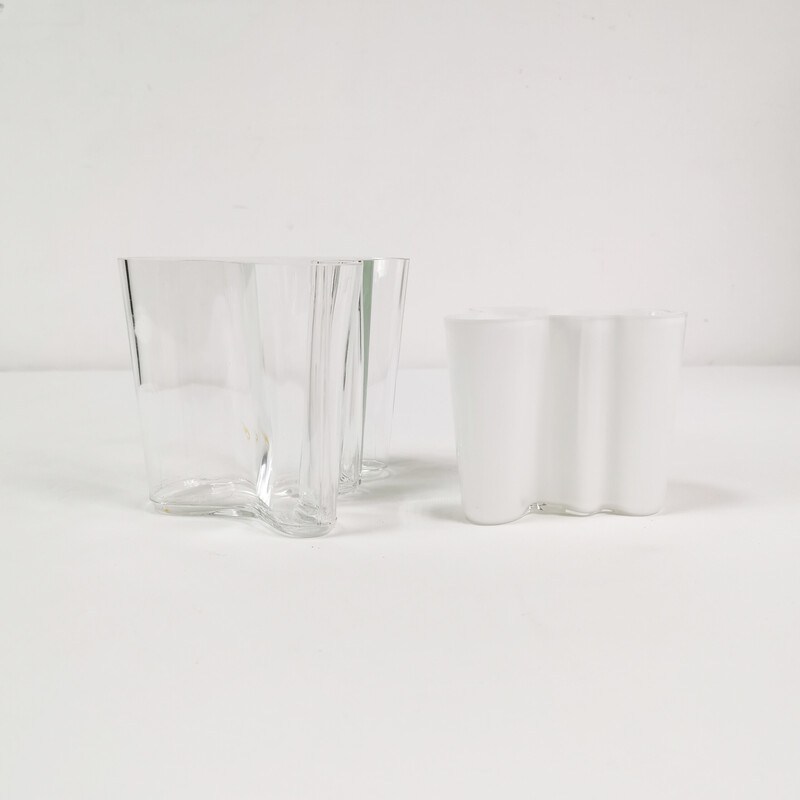 Paire de vases vintage en verre par Alvar Aalto, Finlande 1980