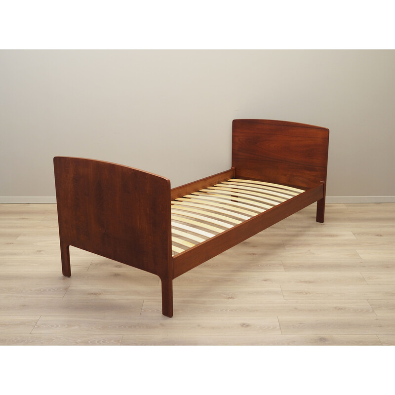 Vintage teak veneer and wood bed by Sigfred Omann for Ølholm Møbelfabrik, Denmark 1960