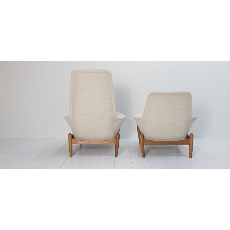 Paire de fauteuils beiges en laine et en chêne édition par IB Kofod Larsen - 1960