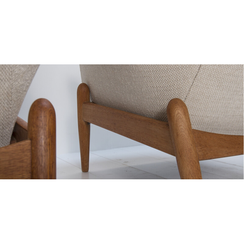 Pair of beige woolen and oakwood easy chairs designed by IB Kofod Larsen - 1960s