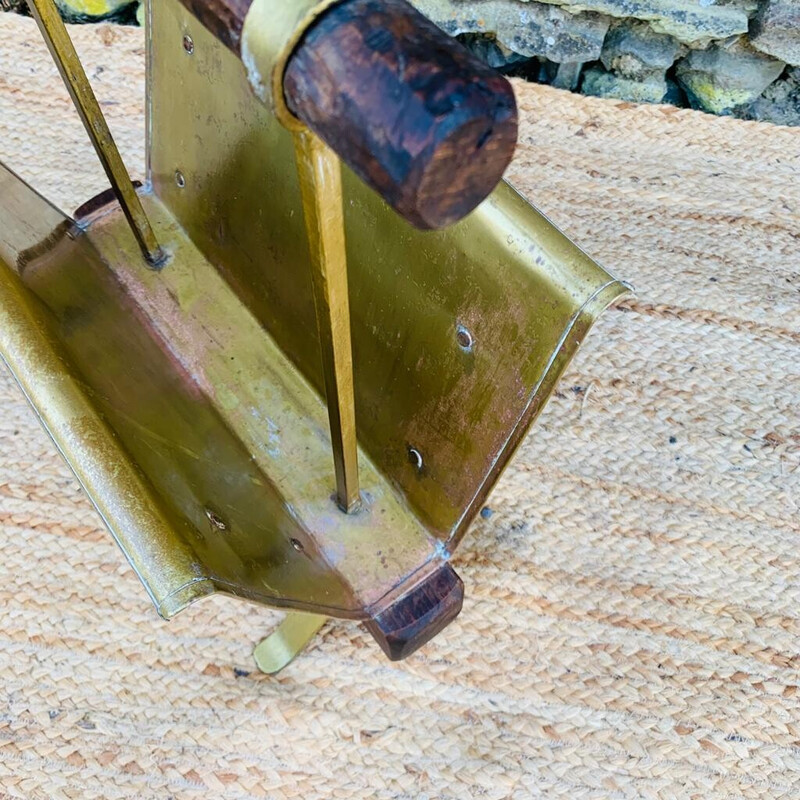 Vintage magazine rack in wood and brass